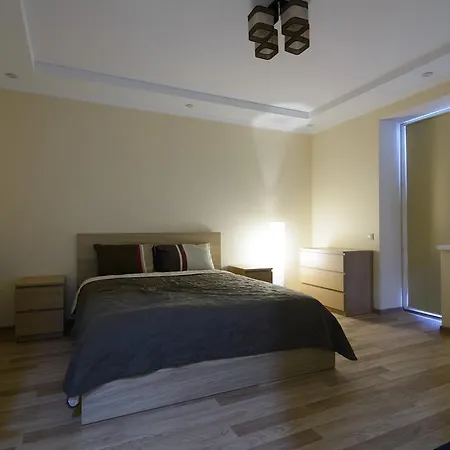 New On Zhasmynova Street 5b Apartmán