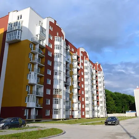 New On Zhasmynova Street 5b Apartmán Lvov