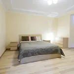 דירה New On Zhasmynova Street 5b