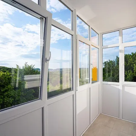 Appartamento New On Zhasmynova Street 5b *