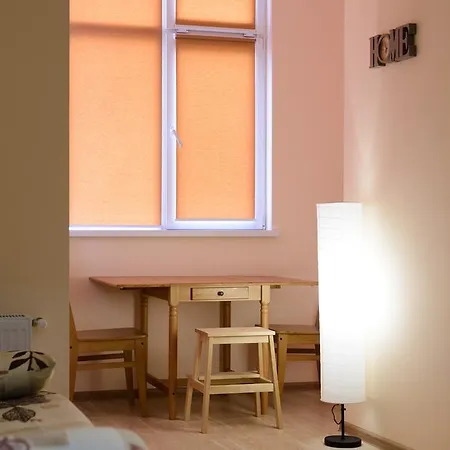 New On Zhasmynova Street 5b Appartamento Leopoli