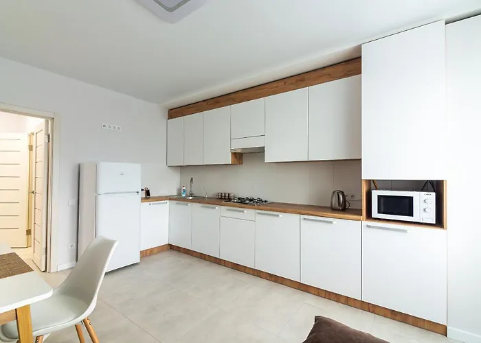 דירה New On Zhasmynova Street 5b לבוב