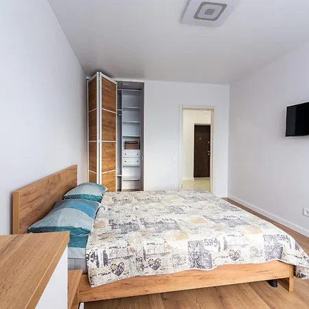 Apartamento New On Zhasmynova Street 5b Leópolis