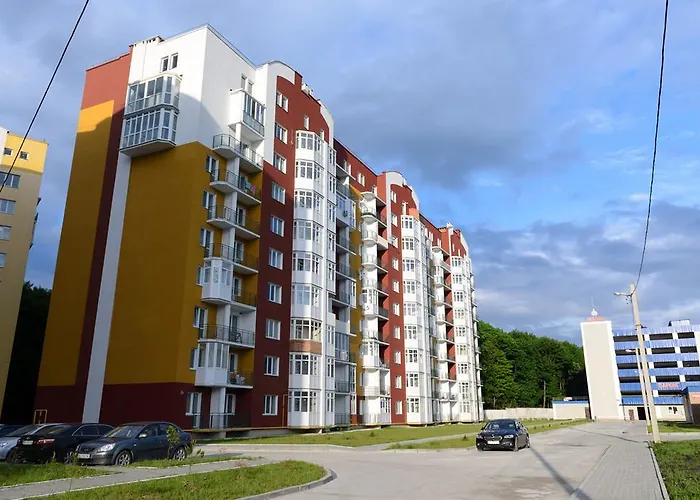 New On Zhasmynova Street 5b Apartamento Leópolis